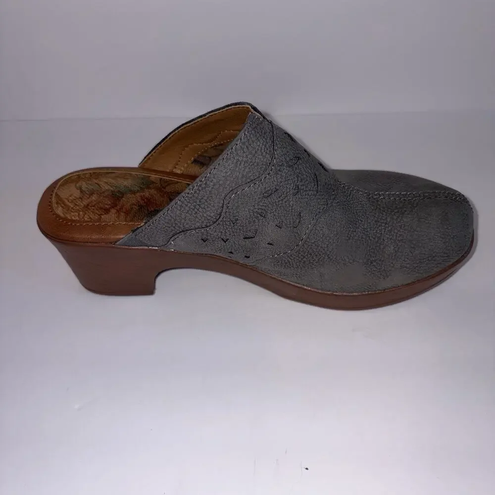 BOC Women's Suede Clog Gray